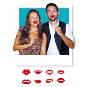 8 Accessori Photo Booth a Tema Baci 20 cm